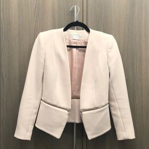 Like new cream /light pink blazer with two lengths